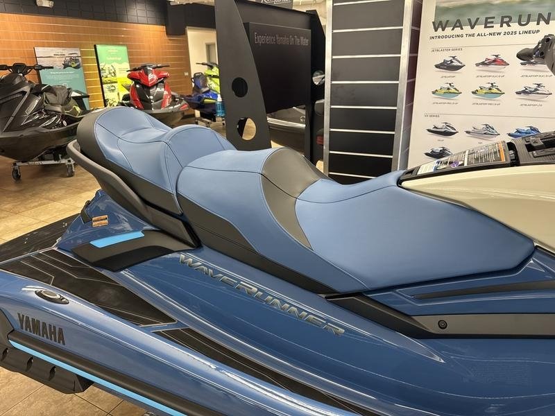 Buy 2025 Yamaha FX Limited SVHO - Image 12