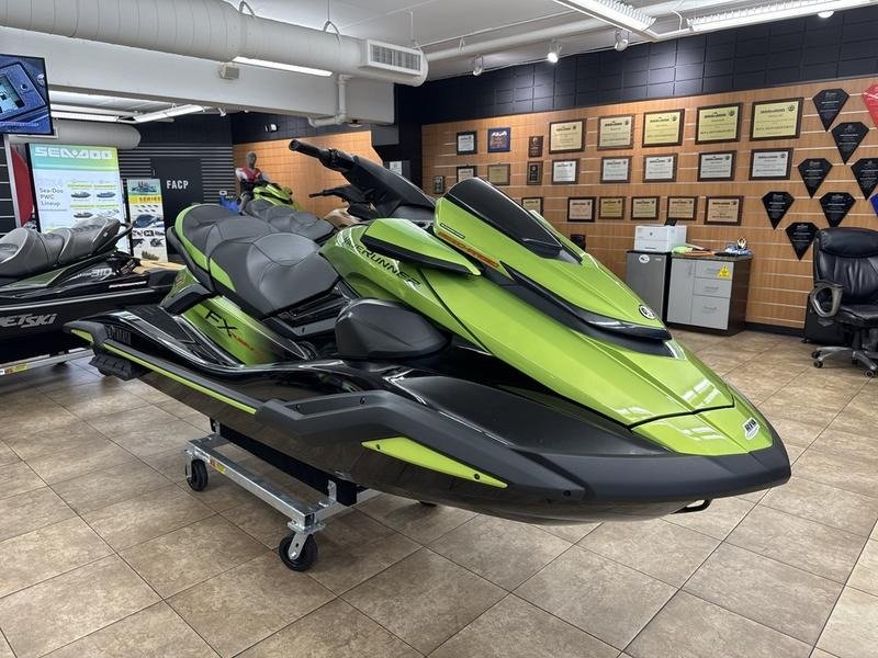 Buy 2024 Yamaha FX Cruiser SVHO - Image 2