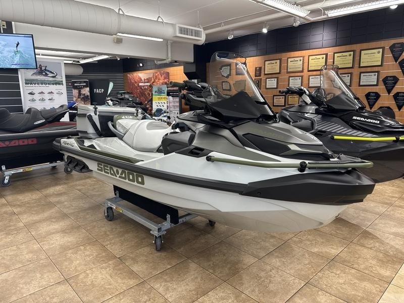 Buy 2025 Sea-Doo FishPro Apex 300 - Image 2