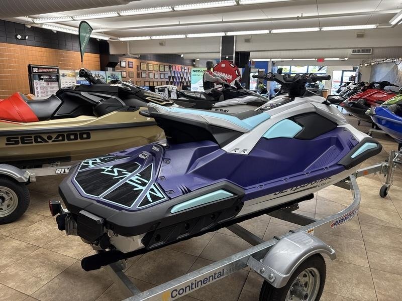 Buy 2025 Yamaha Jetblaster LTD - Image 3