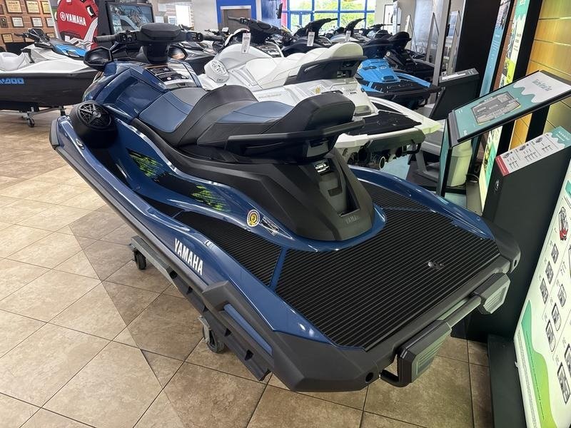 2025 Yamaha VX Cruiser HO with Audio - Image 11