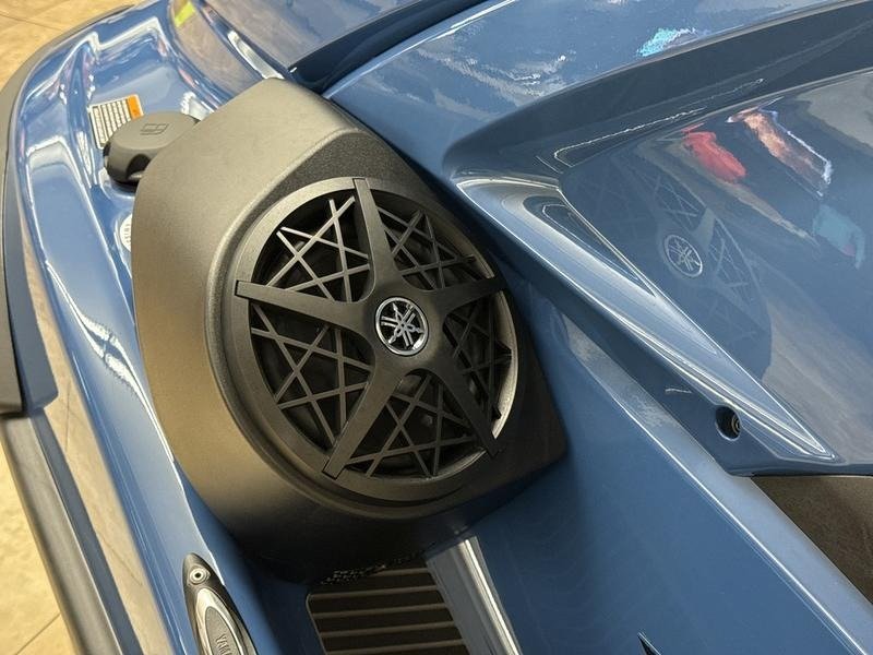 2025 Yamaha VX Cruiser HO with Audio - Image 9