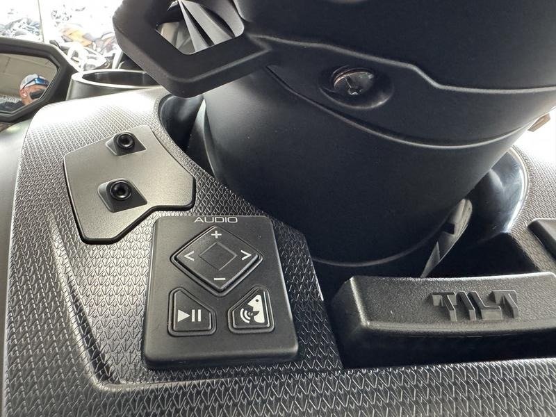 Buy 2025 Yamaha WaveRunner FX SVHO - Image 10