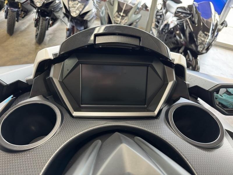 Buy 2025 Yamaha WaveRunner FX SVHO - Image 12