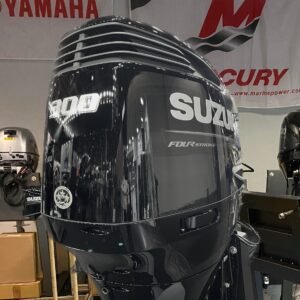 Suzuki 300HP Outboard for sale -20 in. Shaft