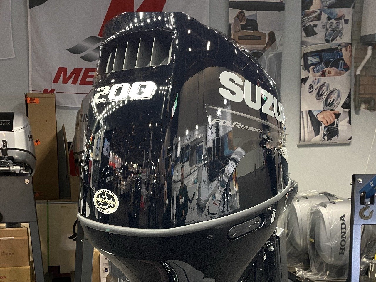 2022 Suzuki 200HP Outboard for sale - 20 in. Shaft