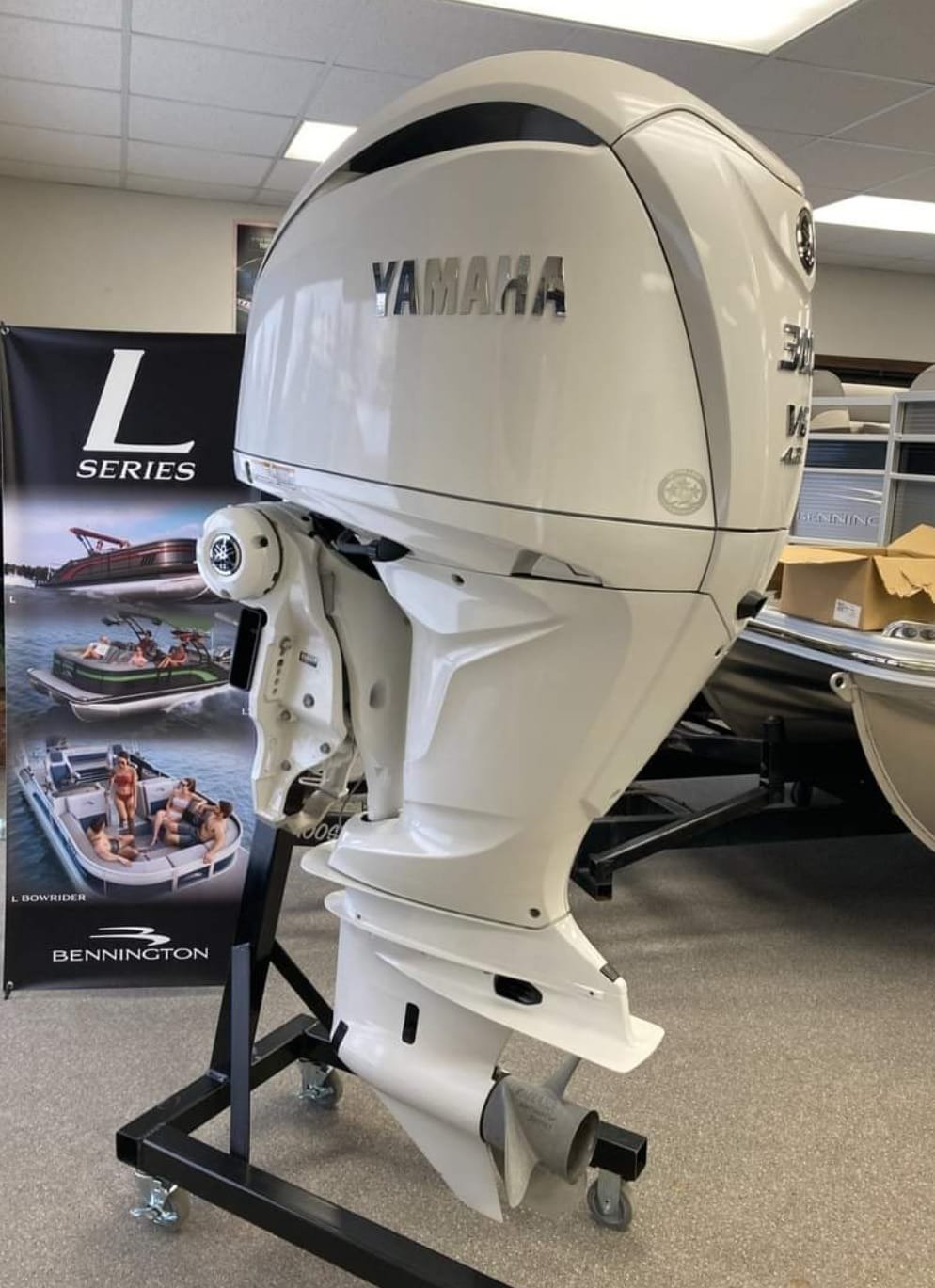 2022 Yamaha F300XSB2 Outboard Motor - Image 3